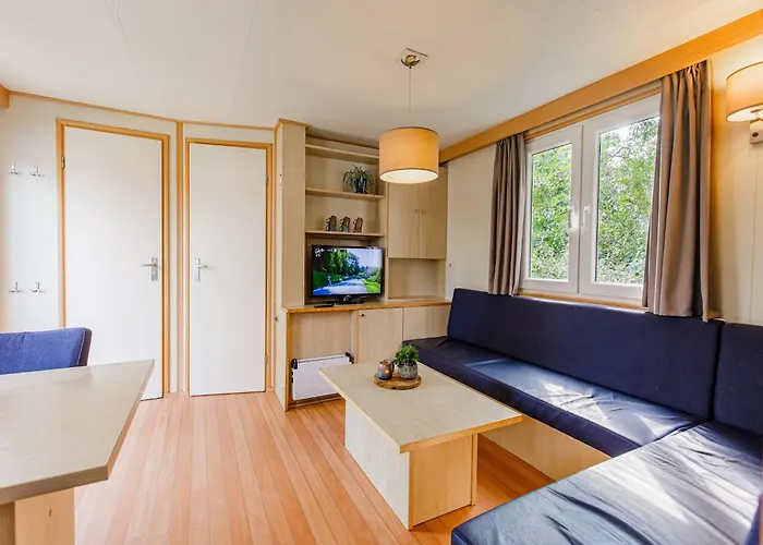 By The Water In Leukermeer Chalet